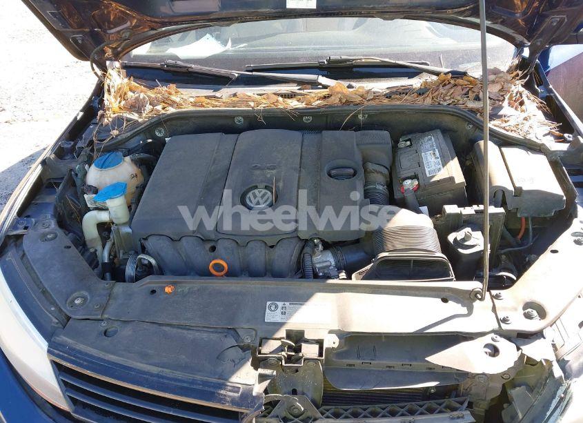 Photo 10 of 2012 Volkswagen Jetta 2.5L SE (VIN 3VWDX7AJ7CM304115)