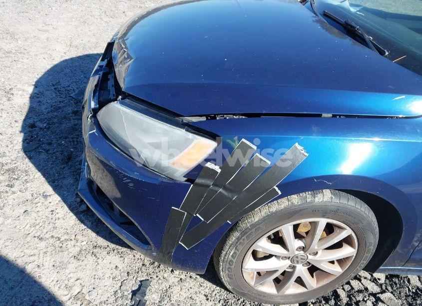 Photo 6 of 2012 Volkswagen Jetta 2.5L SE (VIN 3VWDX7AJ7CM304115)