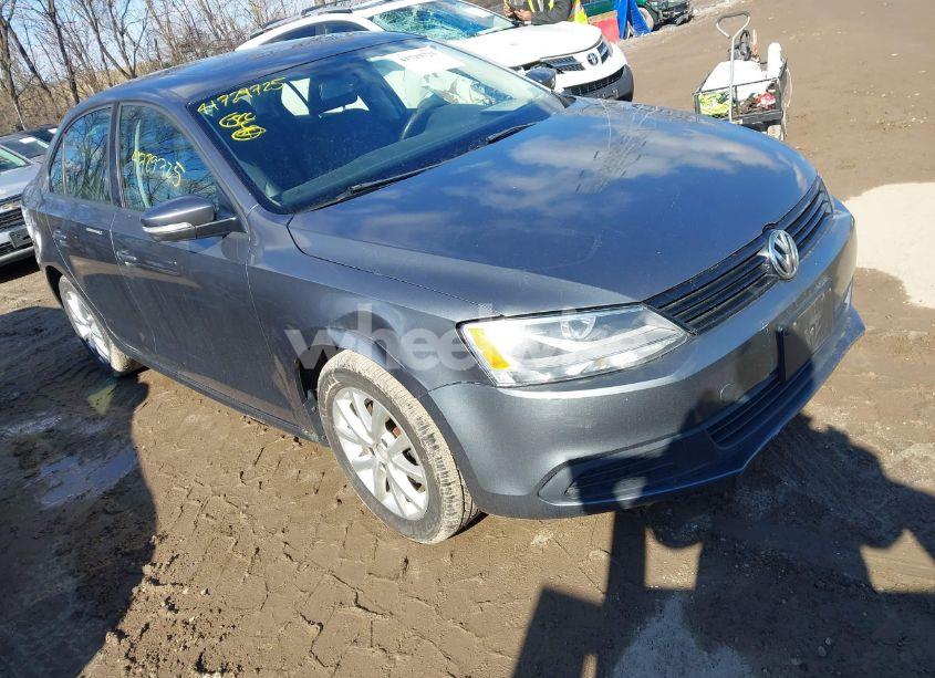 2012 Volkswagen Jetta 2.5L SE (VIN 3VWDX7AJ7CM307516) main photo