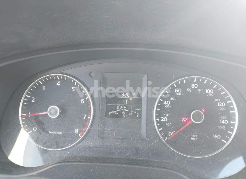 Photo 7 of 2012 Volkswagen Jetta 2.5L SE (VIN 3VWDX7AJ7CM307516)