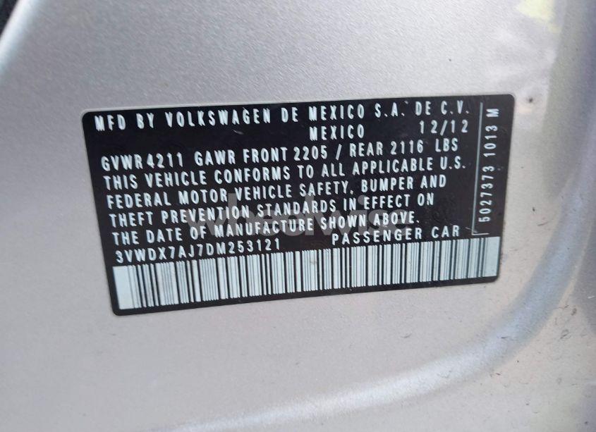 Photo 9 of 2013 Volkswagen Jetta 2.5L SE (VIN 3VWDX7AJ7DM253121)