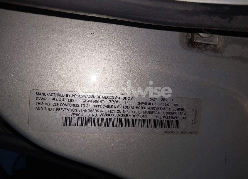 Photo 9 of 2011 Volkswagen Jetta 2.5L SE (VIN 3VWDX7AJ8BM007143)