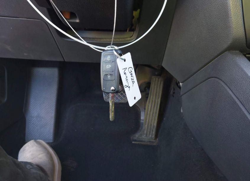 Photo 11 of 2011 Volkswagen Jetta 2.5L SE (VIN 3VWDX7AJ8BM048842)