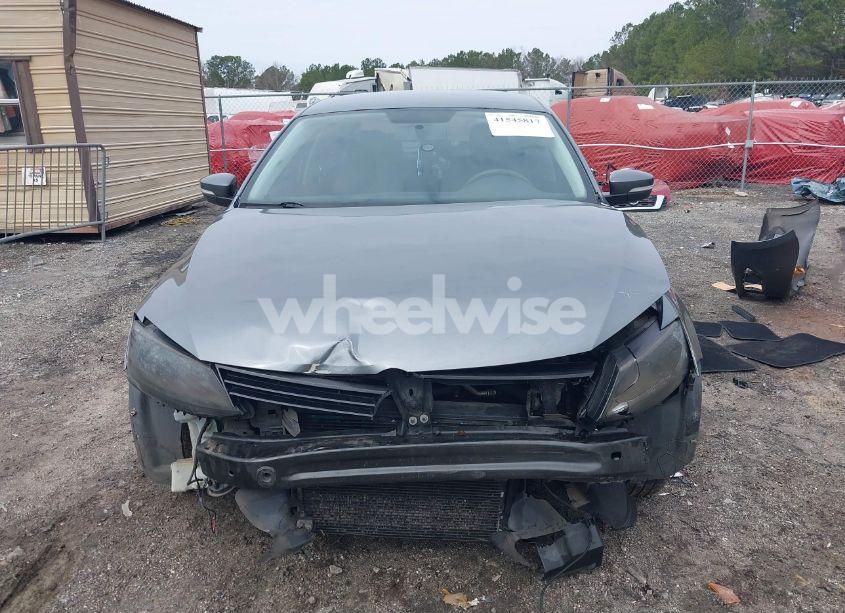 Photo 13 of 2012 Volkswagen Jetta 2.5L SE (VIN 3VWDX7AJ8CM348852)