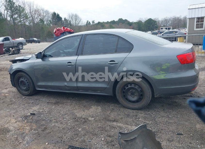 Photo 15 of 2012 Volkswagen Jetta 2.5L SE (VIN 3VWDX7AJ8CM348852)