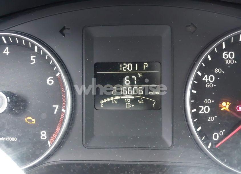 Photo 16 of 2012 Volkswagen Jetta 2.5L SE (VIN 3VWDX7AJ8CM348852)