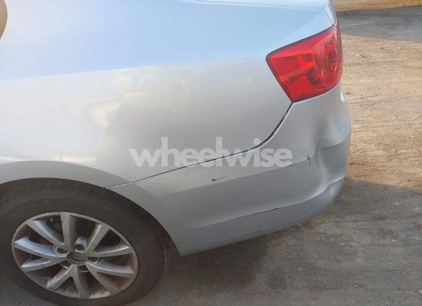 Photo 6 of 2012 Volkswagen Jetta SE W/CONVENIENCE SUNROOF (VIN 3VWDX7AJ8CM381611)