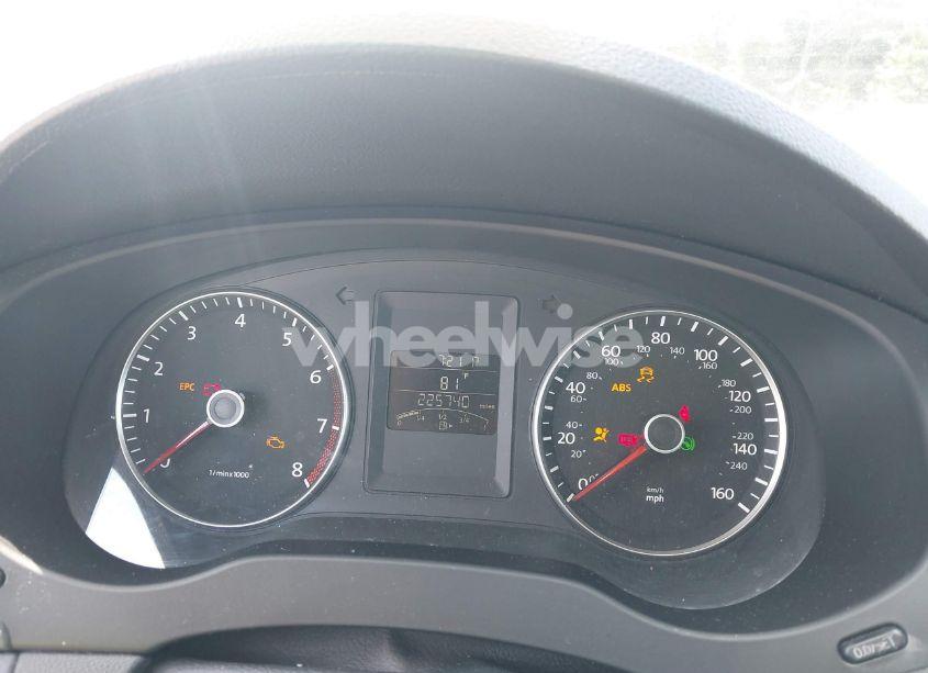 Photo 7 of 2012 Volkswagen Jetta 2.5L SE (VIN 3VWDX7AJ8CM389157)