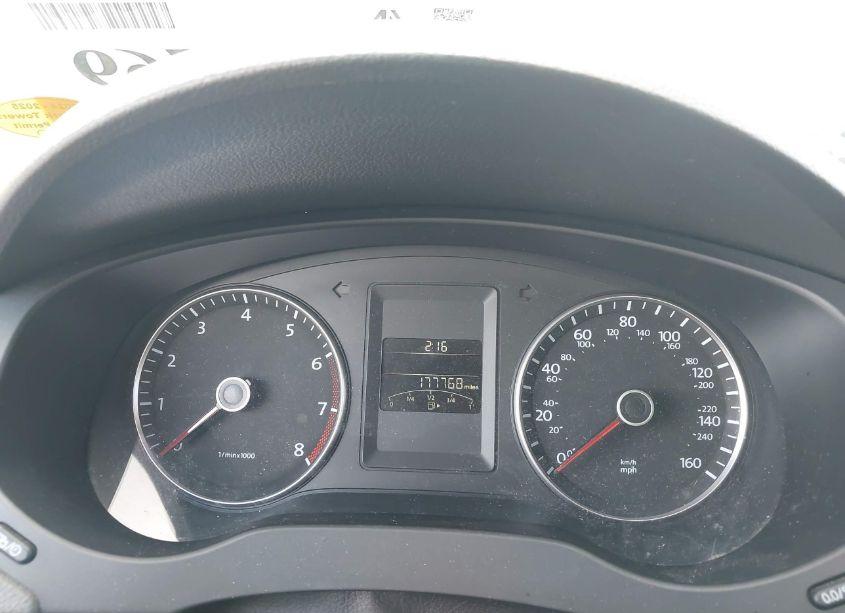 Photo 7 of 2013 Volkswagen Jetta 2.5L SE (VIN 3VWDX7AJ8DM214926)