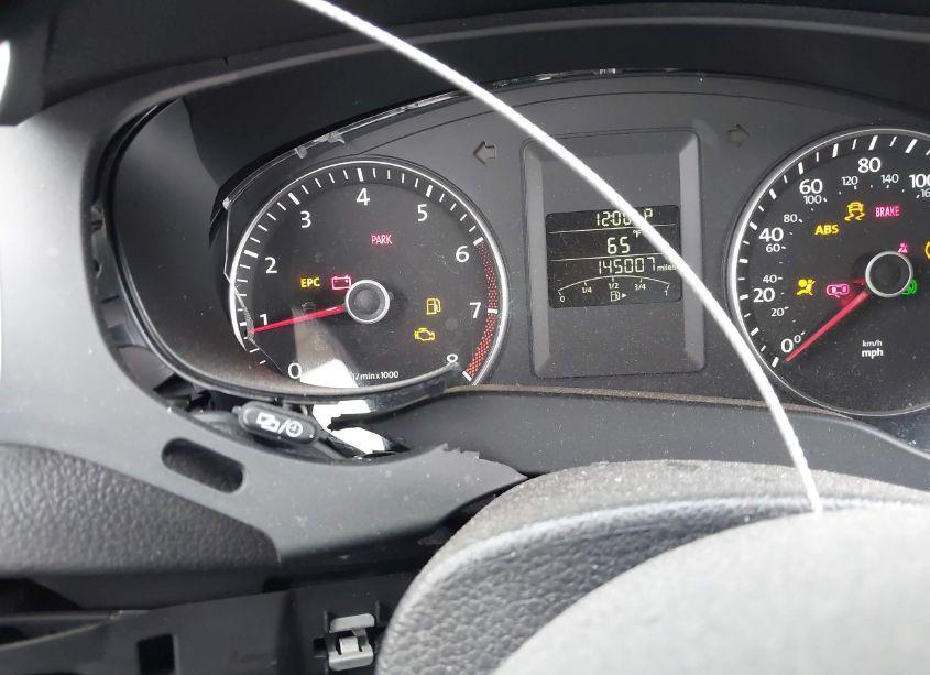 Photo 16 of 2013 Volkswagen Jetta 2.5L SE (VIN 3VWDX7AJ8DM364230)