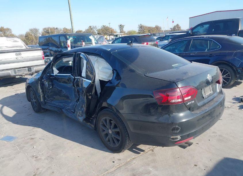 Photo 3 of 2013 Volkswagen Jetta 2.5L SE (VIN 3VWDX7AJ8DM364230)