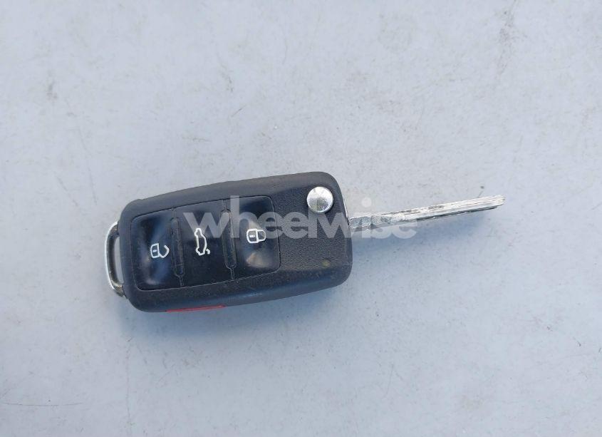 Photo 11 of 2011 Volkswagen Jetta 2.5L SE (VIN 3VWDX7AJ9BM329385)