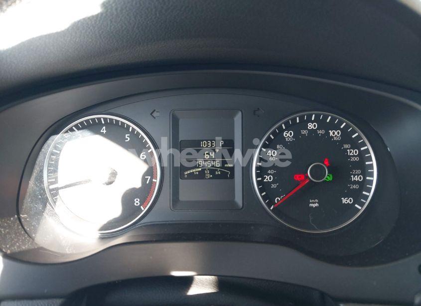 Photo 7 of 2012 Volkswagen Jetta 2.5L SE (VIN 3VWDX7AJ9CM389619)