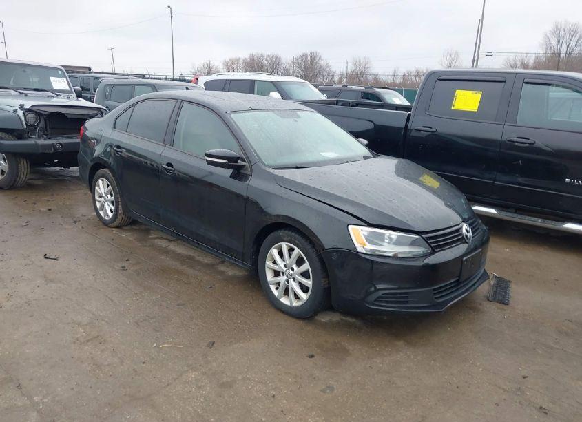 2012 Volkswagen Jetta 2.5L SE (VIN 3VWDX7AJ9CM398319) main photo