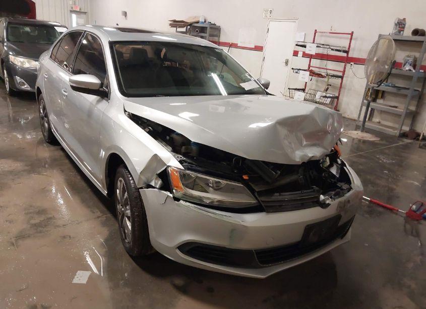 Photo 12 of 2013 Volkswagen Jetta 2.5L SE (VIN 3VWDX7AJ9DM410163)