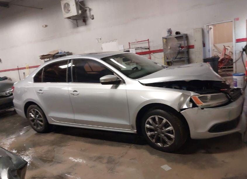 Photo 13 of 2013 Volkswagen Jetta 2.5L SE (VIN 3VWDX7AJ9DM410163)