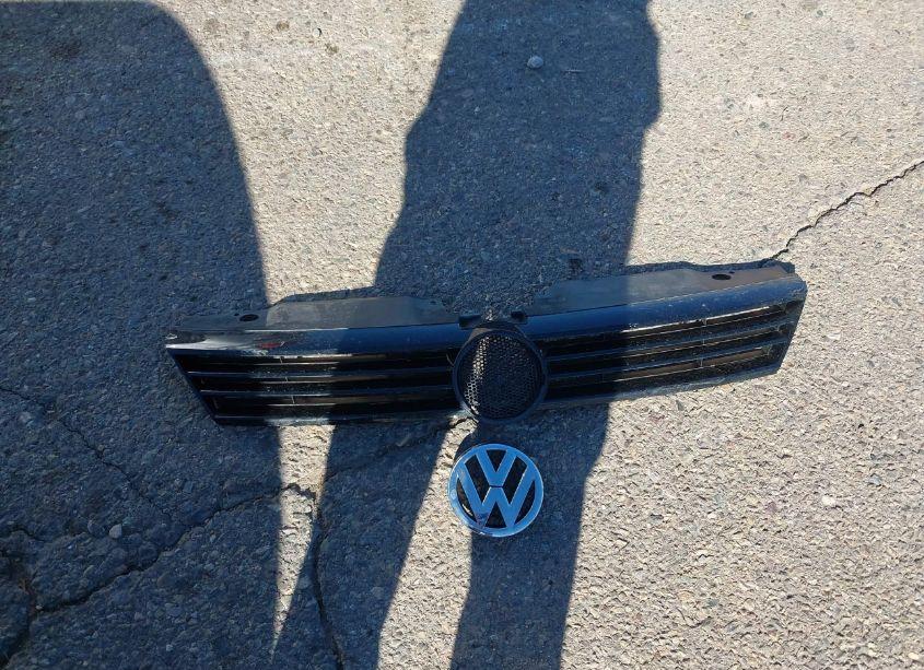 Photo 12 of 2011 Volkswagen Jetta 2.5L SE (VIN 3VWDX7AJXBM006401)