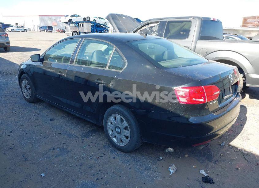 Photo 3 of 2011 Volkswagen Jetta 2.5L SE (VIN 3VWDX7AJXBM314944)