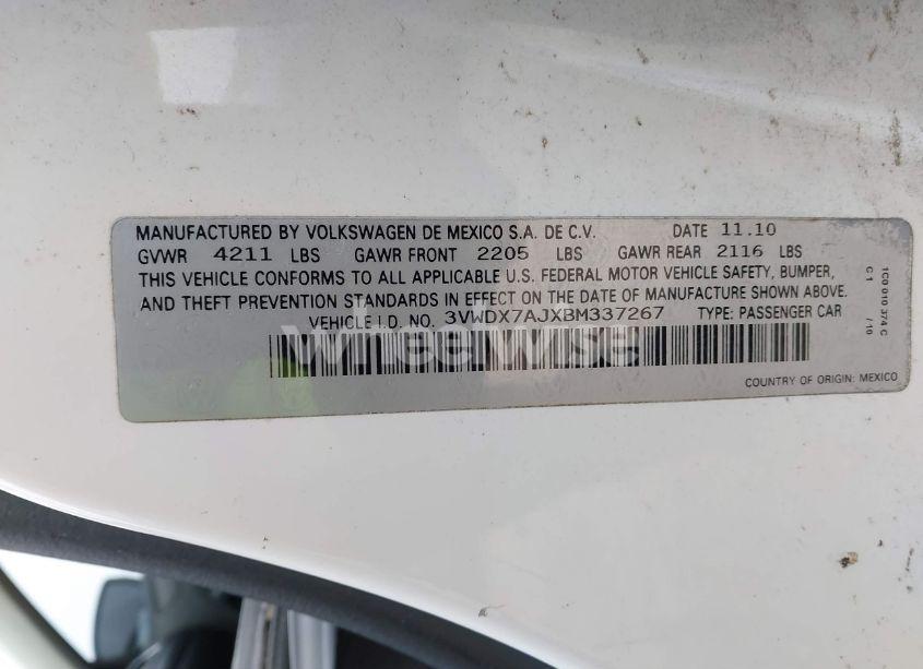 Photo 9 of 2011 Volkswagen Jetta 2.5L SE (VIN 3VWDX7AJXBM337267)