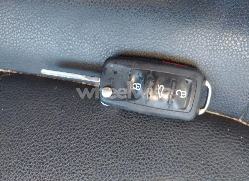 Photo 11 of 2011 Volkswagen Jetta 2.5L SE (VIN 3VWDX7AJXBM399381)