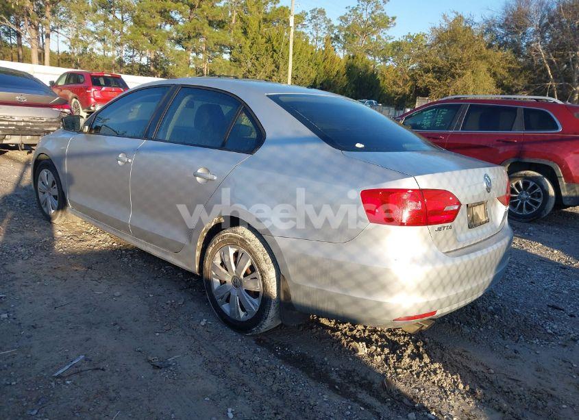 Photo 3 of 2011 Volkswagen Jetta 2.5L SE (VIN 3VWDX7AJXBM399381)