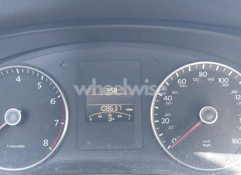 Photo 7 of 2012 Volkswagen Jetta 2.5L SE (VIN 3VWDX7AJXCM013866)