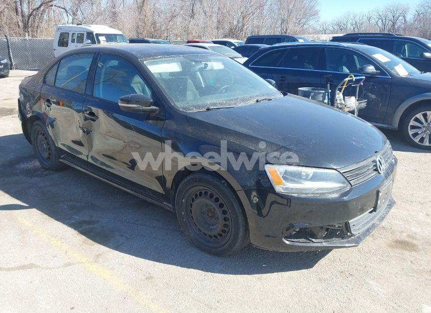 2012 Volkswagen Jetta 2.5L SE (VIN 3VWDX7AJXCM073243) main photo