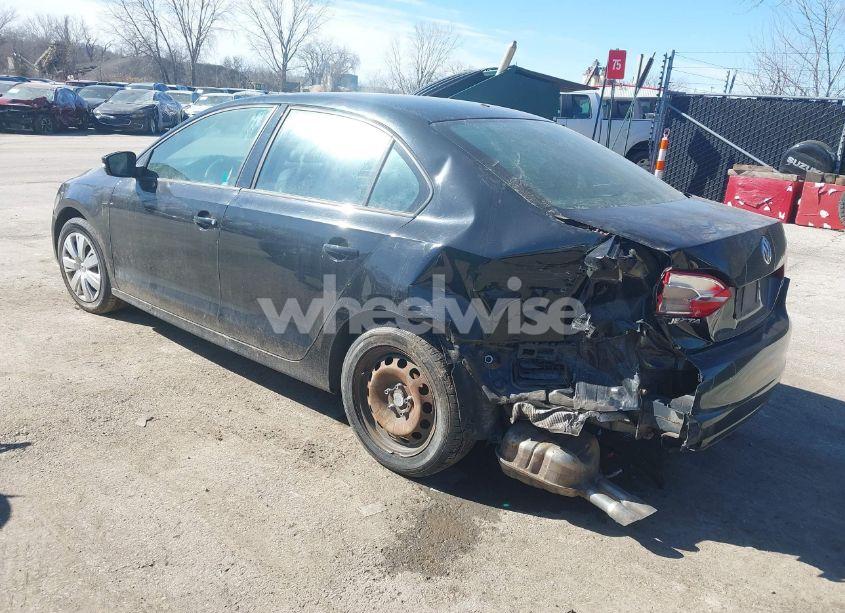 Photo 3 of 2012 Volkswagen Jetta 2.5L SE (VIN 3VWDX7AJXCM073243)