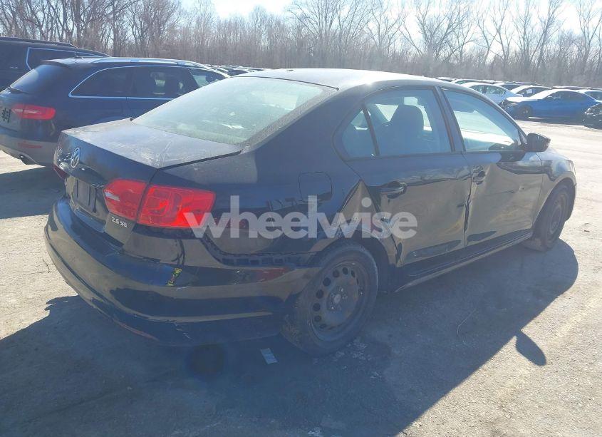 Photo 4 of 2012 Volkswagen Jetta 2.5L SE (VIN 3VWDX7AJXCM073243)