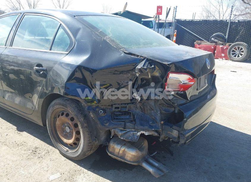 Photo 6 of 2012 Volkswagen Jetta 2.5L SE (VIN 3VWDX7AJXCM073243)