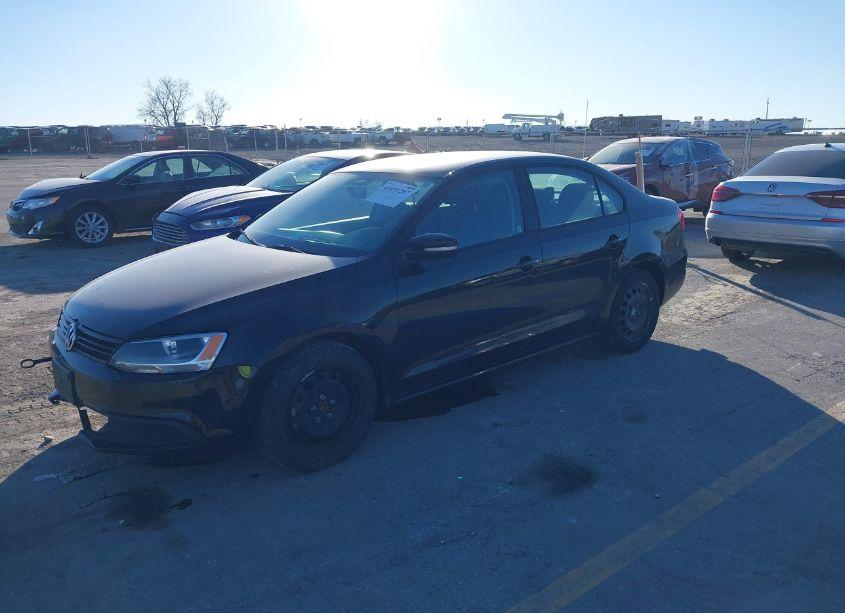 Photo 2 of 2012 Volkswagen Jetta 2.5L SE (VIN 3VWDX7AJXCM309969)