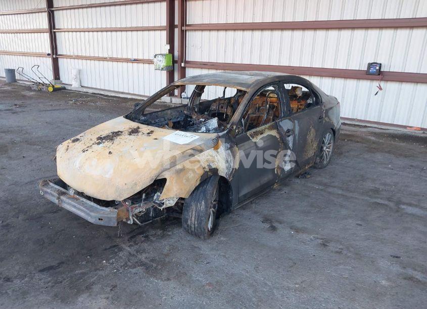 Photo 2 of 2012 Volkswagen Jetta 2.5L SE (VIN 3VWDX7AJXCM336721)