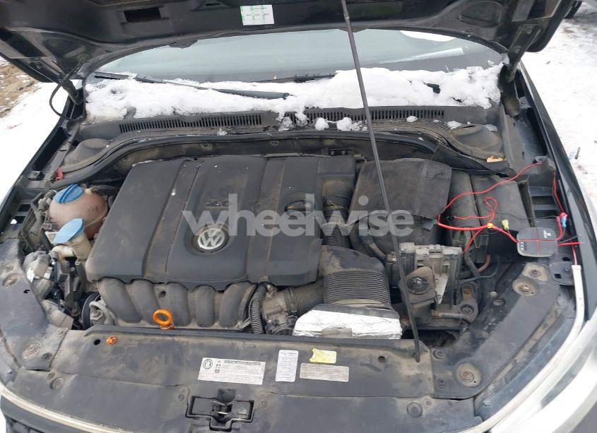 Photo 10 of 2012 Volkswagen Jetta SEDAN (VIN 3VWDX7AJXCM396675)