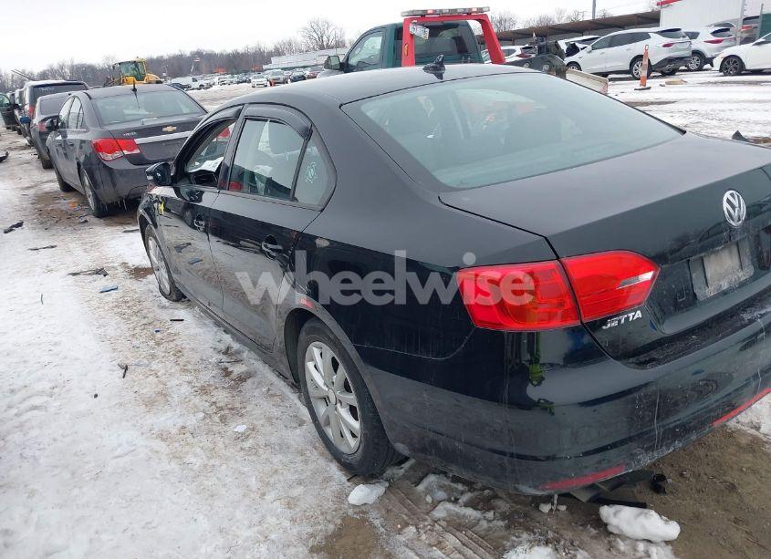 Photo 3 of 2012 Volkswagen Jetta SEDAN (VIN 3VWDX7AJXCM396675)