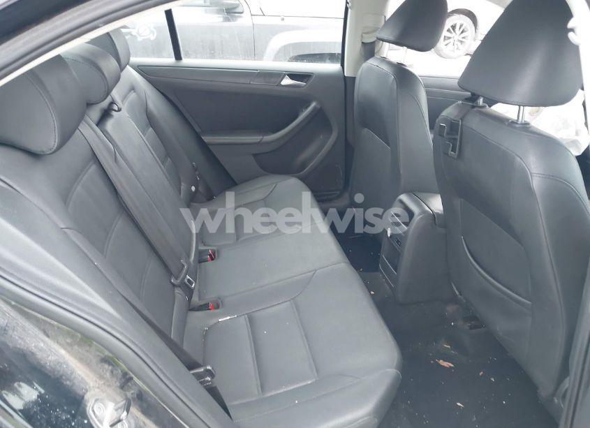 Photo 8 of 2012 Volkswagen Jetta SEDAN (VIN 3VWDX7AJXCM396675)