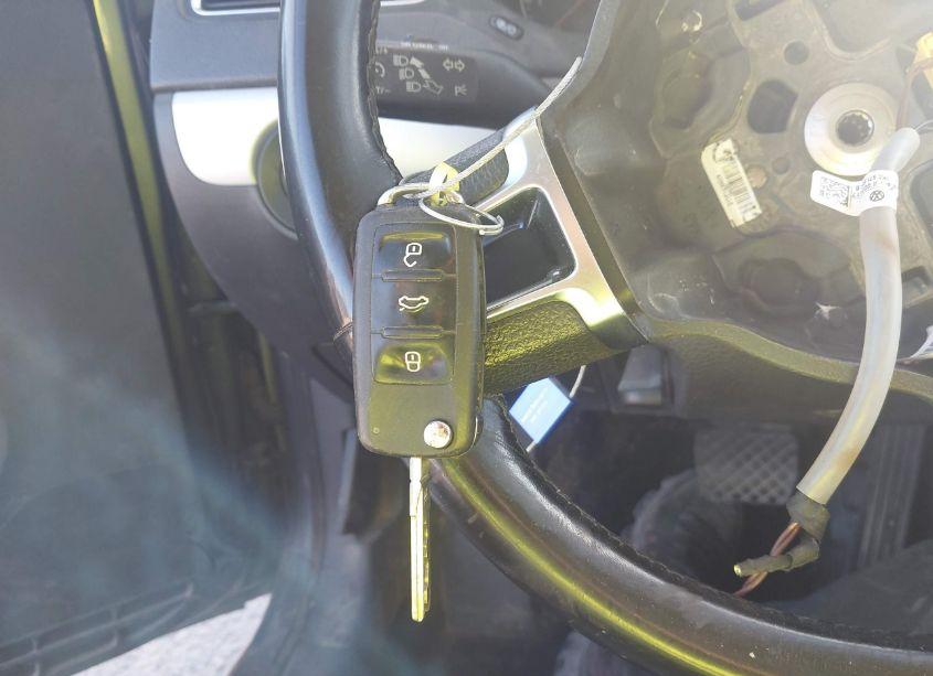 Photo 11 of 2013 Volkswagen Jetta 2.5L SE (VIN 3VWDX7AJXDM311402)