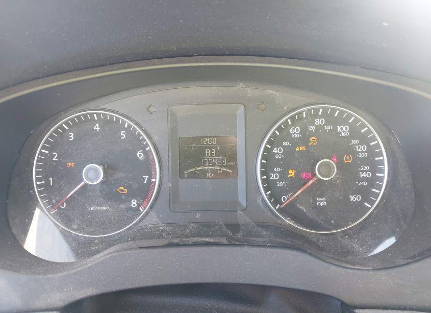 Photo 7 of 2013 Volkswagen Jetta 2.5L SE (VIN 3VWDX7AJXDM311402)
