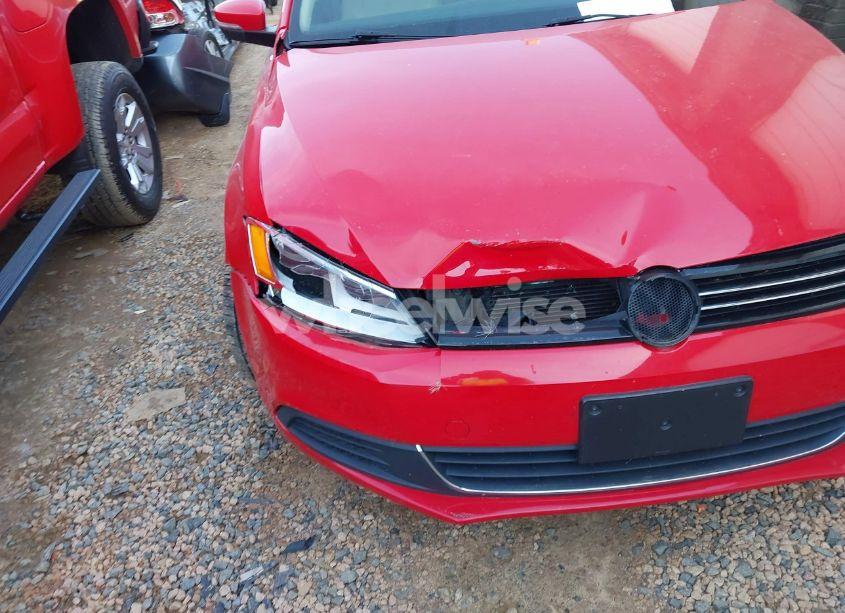 Photo 6 of 2013 Volkswagen Jetta 2.5L SE (VIN 3VWDX7AJXDM397133)