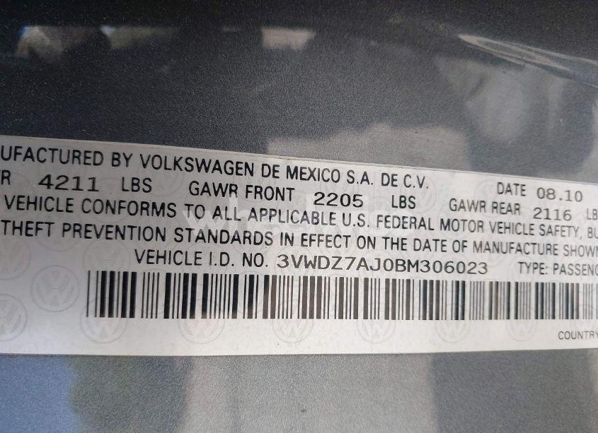 Photo 9 of 2011 Volkswagen Jetta 2.5L SE (VIN 3VWDZ7AJ0BM306023)