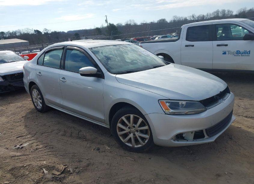 2011 Volkswagen Jetta 2.5L SE (VIN 3VWDZ7AJ0BM337160) main photo