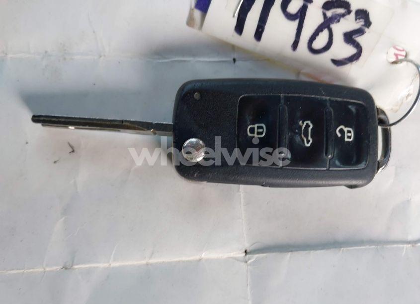 Photo 11 of 2011 Volkswagen Jetta 2.5L SE (VIN 3VWDZ7AJ1BM331271)