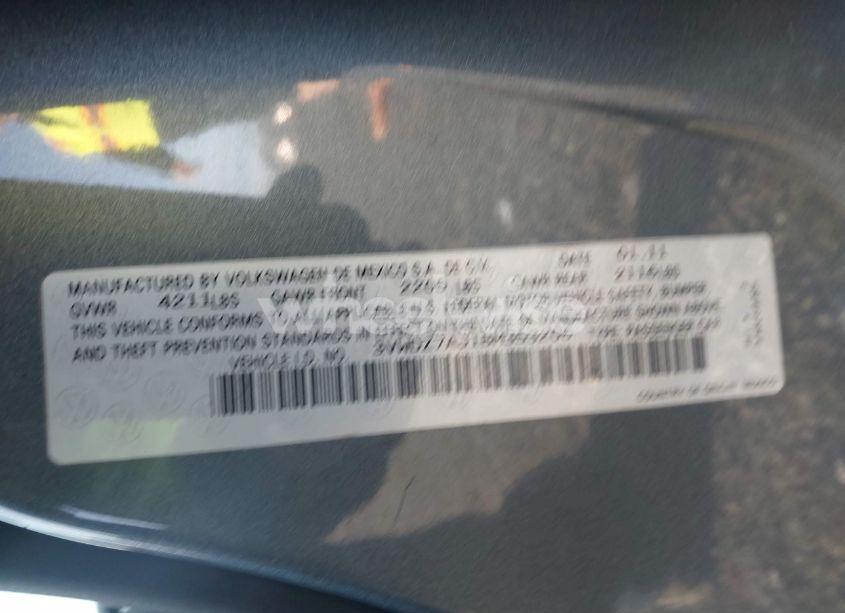 Photo 9 of 2011 Volkswagen Jetta 2.5L SE (VIN 3VWDZ7AJ1BM353206)