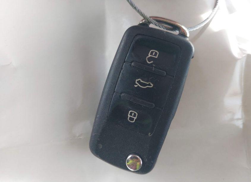 Photo 11 of 2011 Volkswagen Jetta 2.5L SE (VIN 3VWDZ7AJ1BM355473)