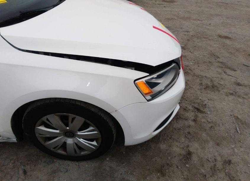 Photo 13 of 2011 Volkswagen Jetta 2.5L SE (VIN 3VWDZ7AJ2BM301387)