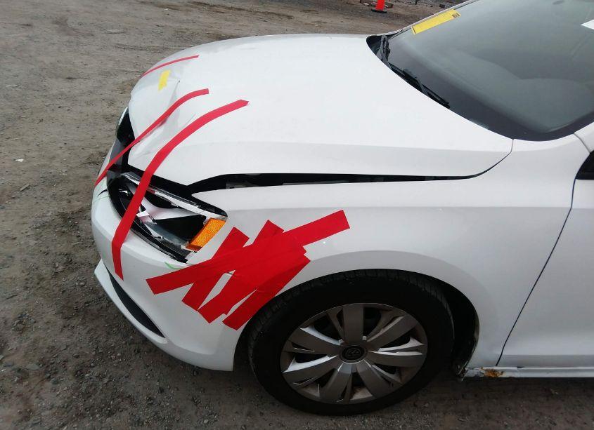 Photo 14 of 2011 Volkswagen Jetta 2.5L SE (VIN 3VWDZ7AJ2BM301387)