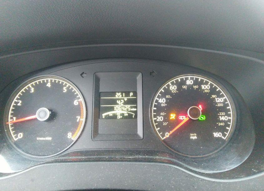 Photo 7 of 2011 Volkswagen Jetta 2.5L SE (VIN 3VWDZ7AJ2BM301387)