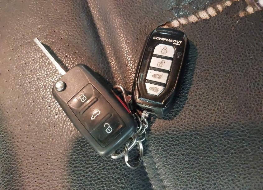 Photo 11 of 2011 Volkswagen Jetta 2.5L SE (VIN 3VWDZ7AJ3BM330011)