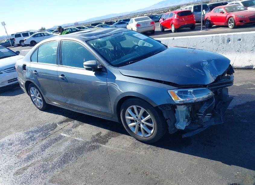 2011 Volkswagen Jetta 2.5L SE (VIN 3VWDZ7AJ3BM345463) main photo