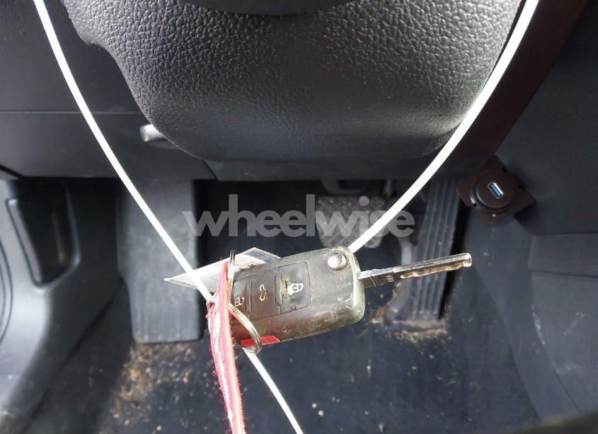 Photo 11 of 2011 Volkswagen Jetta 2.5L SE (VIN 3VWDZ7AJ3BM351022)