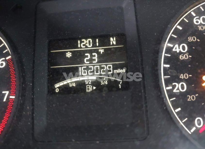 Photo 15 of 2011 Volkswagen Jetta 2.5L SE (VIN 3VWDZ7AJ3BM373215)